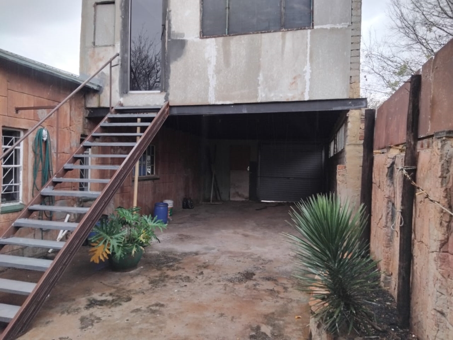 3 Bedroom Property for Sale in Pienaarsdorp North West